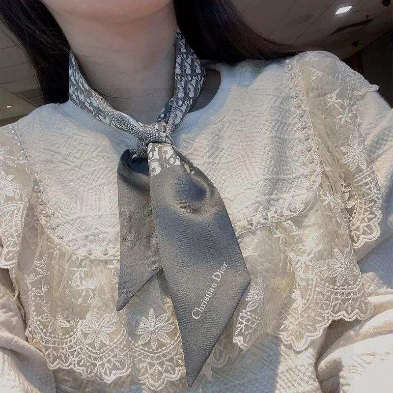 Dior Mitzah Twill 30 Montaigne Houndstooth Motif Silk Grey - Image 3