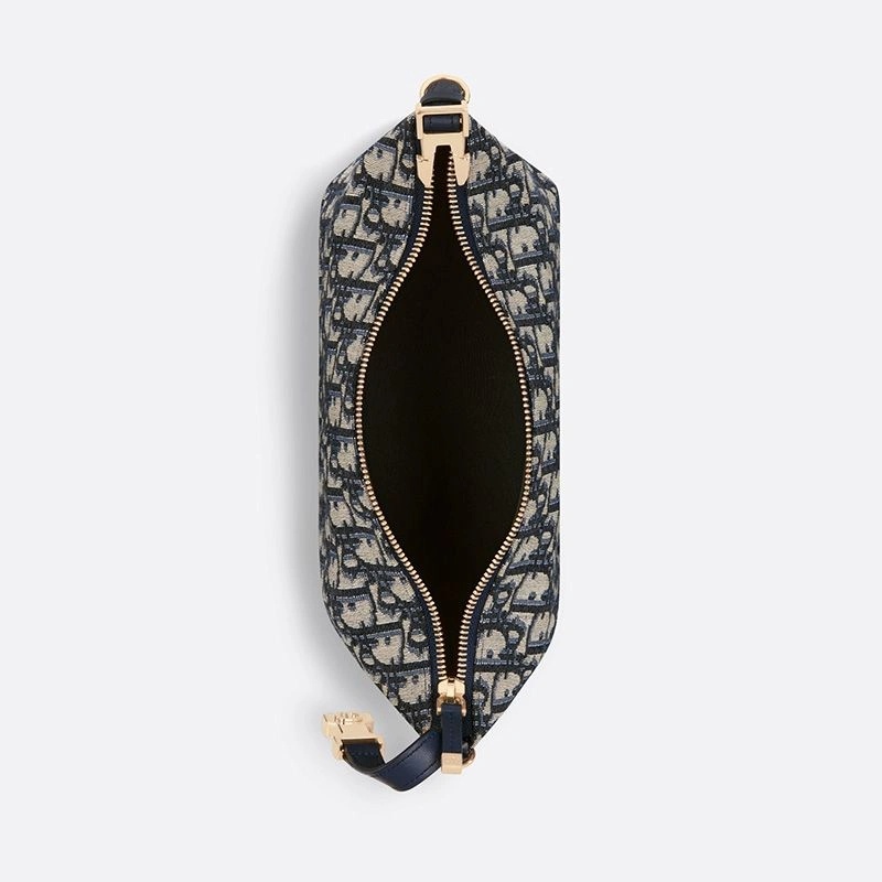 Medium DiorTravel Nomad Pouch Oblique Motif Canvas Blue - Image 4