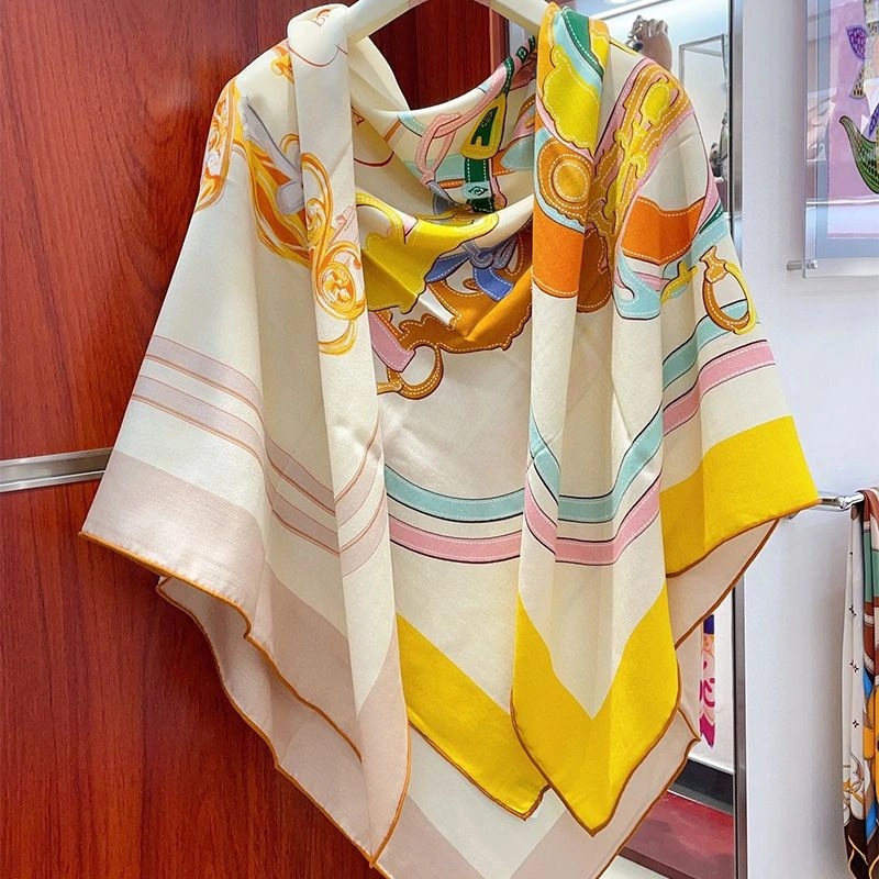 Hermes Brides De Gala Applique Pique Shawl 140 In Yellow - Image 3