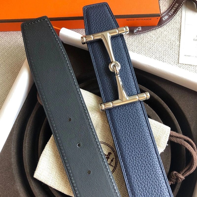 Hermes H Hippique Buckle 38MM Reversible Belt Togo Leather In Navy Blue - Image 5