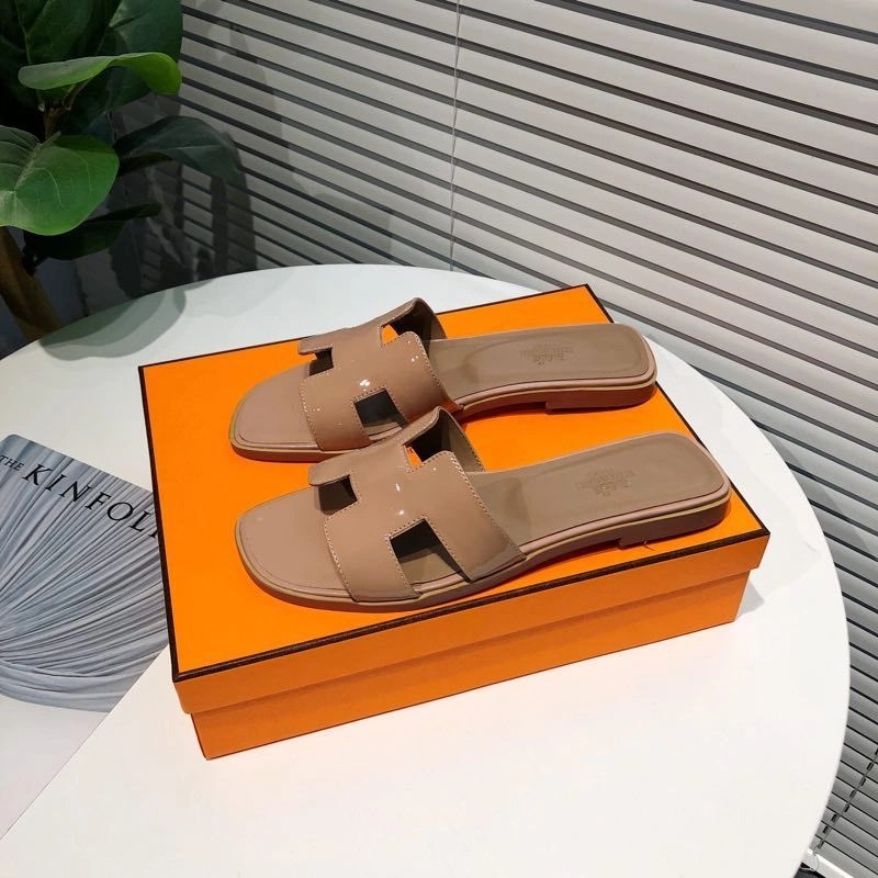 Hermes Oran Slides Women Nappa Leather In Nude - Image 3