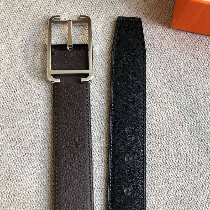Hermes Society Buckle 32MM Reversible Belt Togo Leather In Coffee - Image 4