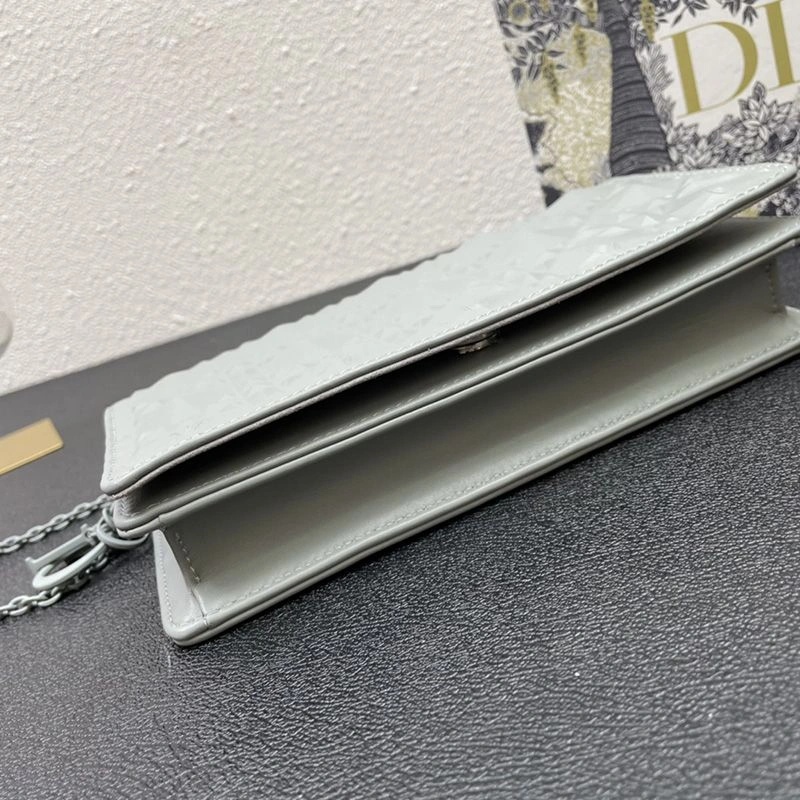 Lady Dior Pouch Ultramatte Cannage Lambskin with Diamond Motif Grey - Image 3