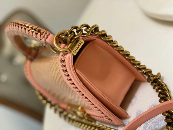 CHANEL BOY BAG 20CM AllSeason 179 - Image 3