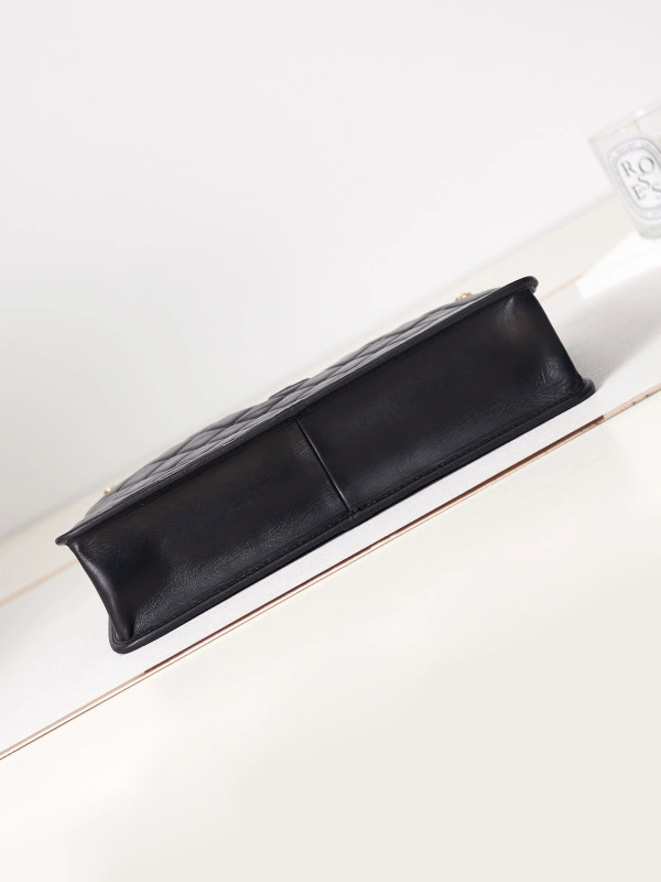 Trendy CHANEL SMALL TOTE 1121 - Image 9