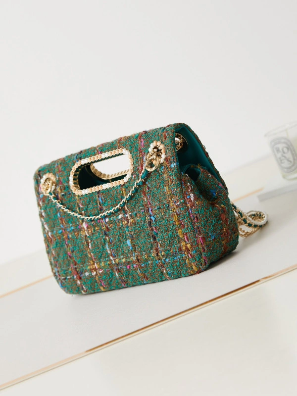 SportInspired CHANEL LARGE FLAP BAG WITH TOP HANDLE 952 - Image 5