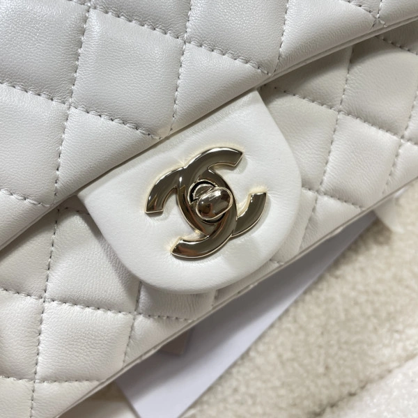 UrbanStyle CHANEL FLAP BAG 378 - Image 8