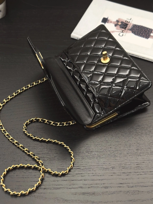 DailyWear CHANEL FLAP BAG 341 - Image 9