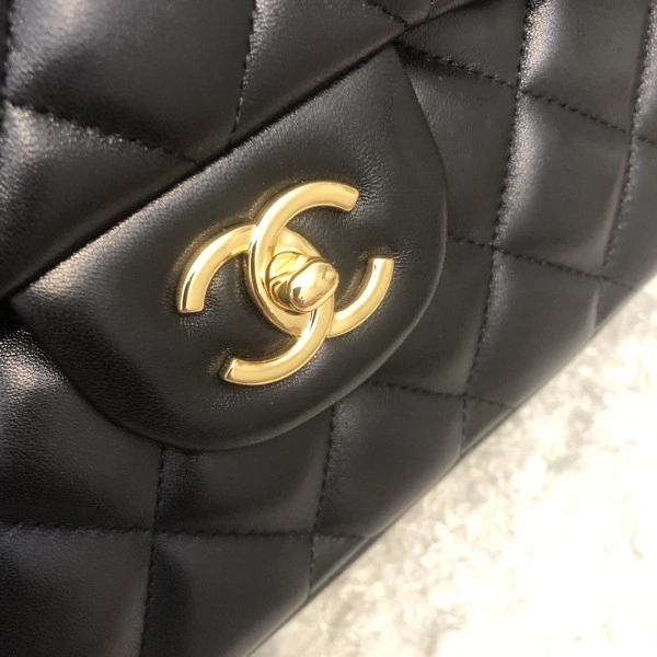 Affordable CHANEL FLAP BAG 340 - Image 15
