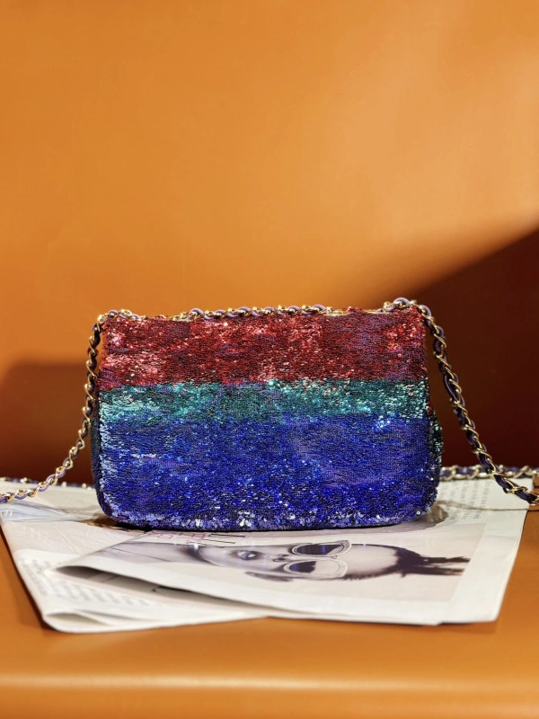 GoodFit CHANEL FLAP BAG 20CM 334 - Image 3