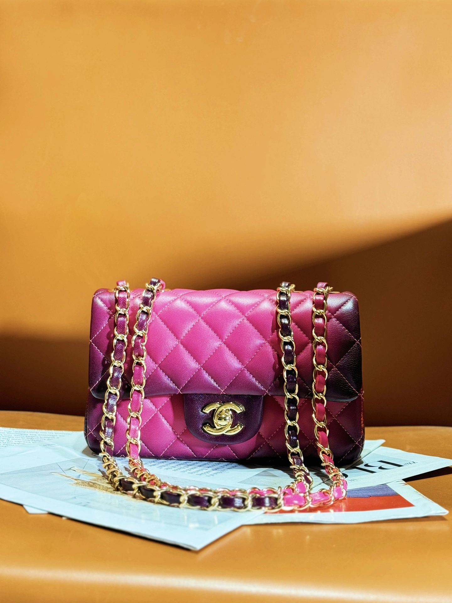 CHANEL FLAP BAG 20CM AllSeason 327