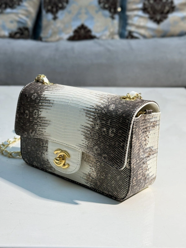 CHANEL FLAP BAG 20CM Trendy 337 - Image 4