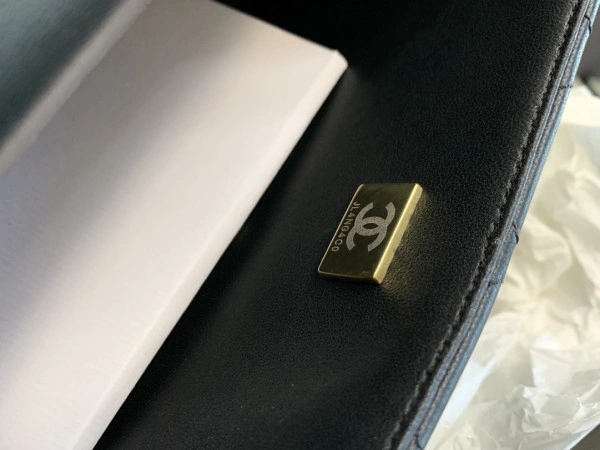 CHANEL FLAP BAG 20CM Popular 318 - Image 10