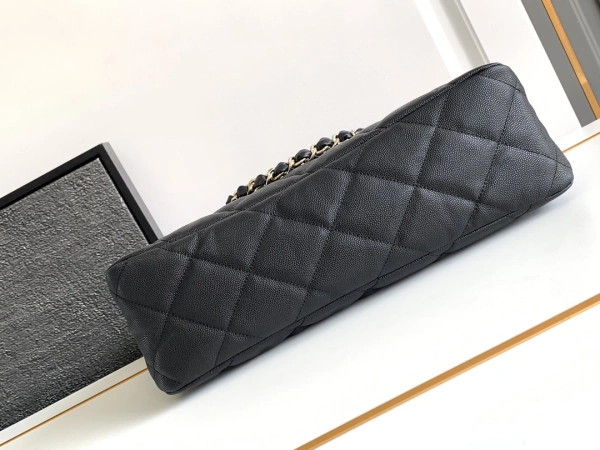 Fashionable CHANEL HOBO HANDBAG-35x 23 x 11cm 1414 - Image 3